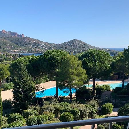 Saint Raphael, Cap Esterel Le Hameau. Vue Mer Eksteriør billede